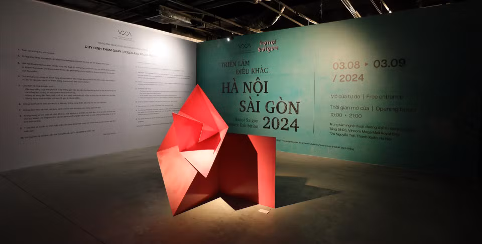 El Centro de Arte Contemporáneo Vincom es el espacio de exhibición de las obras de la exposición llamada "Escultura Hanoi-Saigon". (Fuente: VNA)