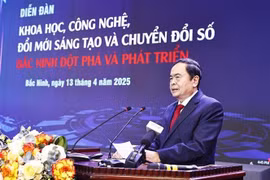 El presidente de la Asamblea Nacional de Vietnam, Tran Thanh Man, pronuncia un discurso. (Fuente: VNA)