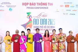 En la conferencia de prensa del Festival del Ao Dai de Ciudad Ho Chi Minh 2025 (Fuente: VNA) 
