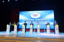 La ceremonia de inauguración del Centro de Tecnología Estratégica Australia-Vietnam (AVSTC) en 2025. (Foto: VNA) 