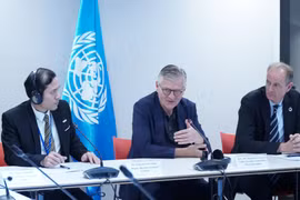 Jean-Pierre Lacroix, subsecretario general de la ONU para operaciones de paz, pronuncia un discurso en el encuentro (Fuente: VNA)