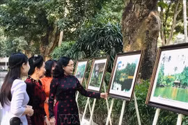 En la exposición (Fuente: VNA)