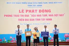 La empresa de cimento Fico Tay Ninh aportó al programa con 203 mil dólares (Fuente: VNA) 