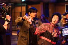 El actor Lee Yi Kyung en una escena de la película de coproducción vietnamita-coreana "Here I am" (Foto: equipo de producción)